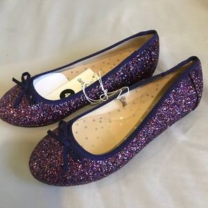 Girl’s Flat Dress Shoes, Size 4